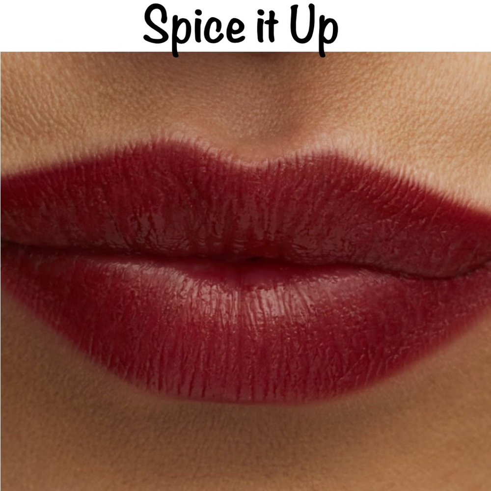 LAST 💋 SPICE IT UP a MAC LUSTREGLASS SHEER-SHINE LIPSTICK. **NEW IN THE BOX.